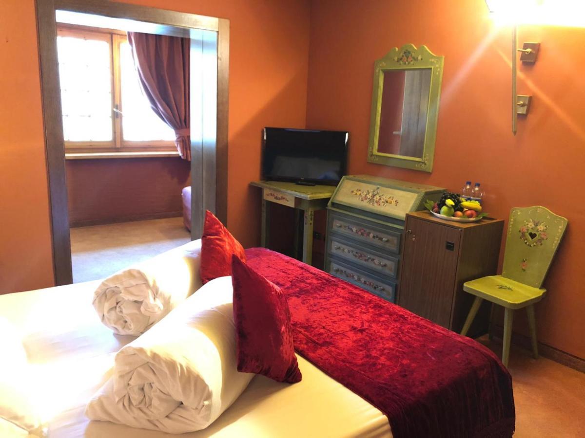 Hotel Punta Maquignaz 布勒伊-切尔维尼亚 外观 照片