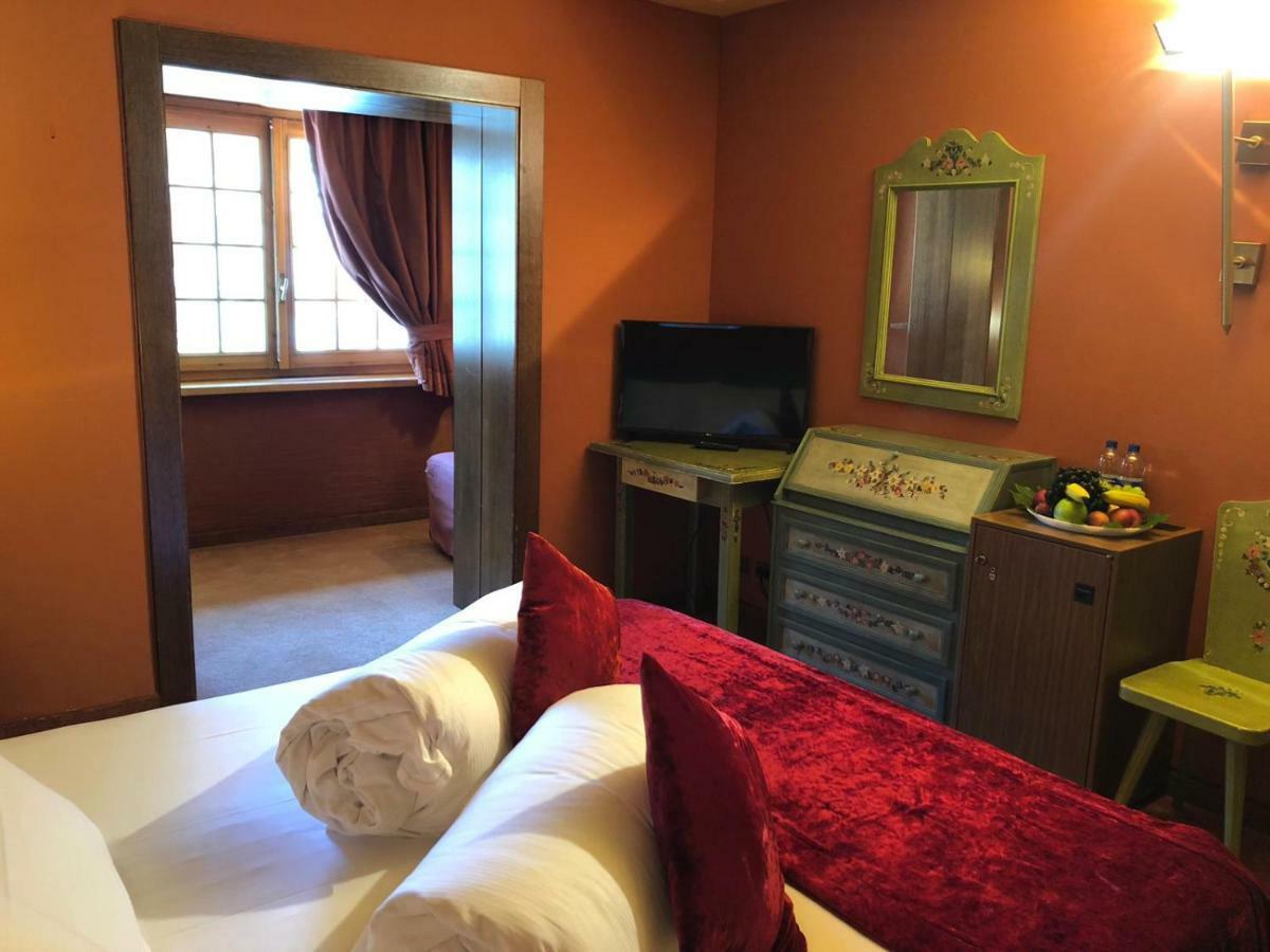 Hotel Punta Maquignaz 布勒伊-切尔维尼亚 外观 照片